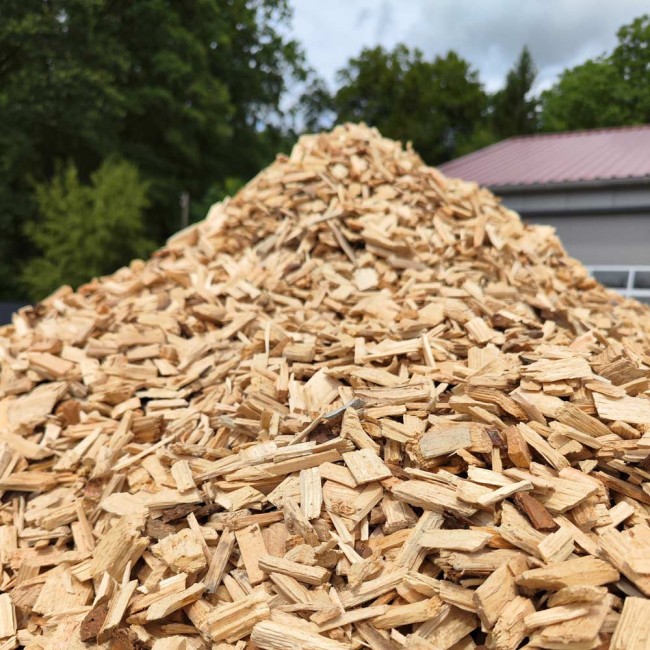 Nachhaltige Holzhackschnitzelheizung